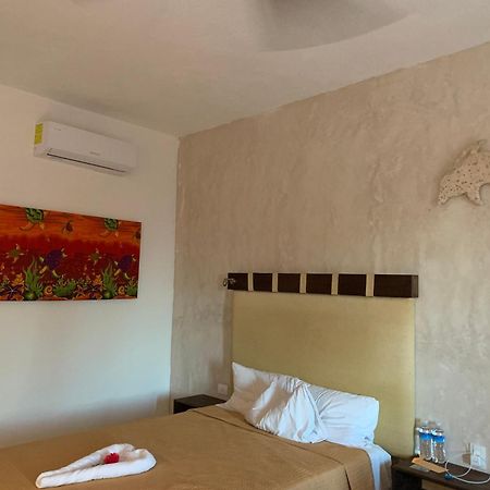 Casa Delfines Rio Lagartos Hotel Екстериор снимка